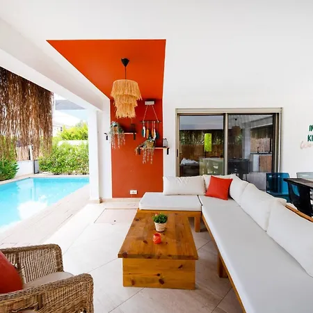 Villa Luxury Vacation Seaside With Privacy