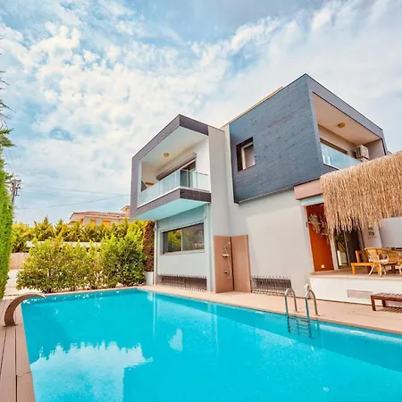 Luxury Vacation Seaside With Privacy Çeşme