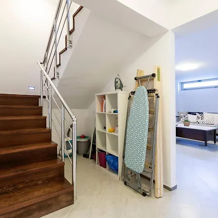 Luxury Vacation Seaside With Privacy *